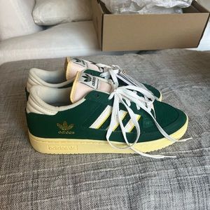 NWT ADIDAS Centennial 85 low-top men sneakers green M10,5